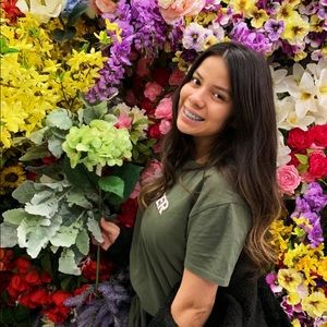 Meet your Posher, Ixcel